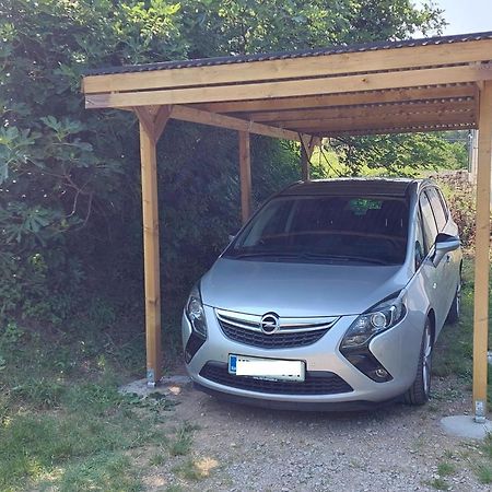 Apartma Rizana Dekani Eksteriør bilde