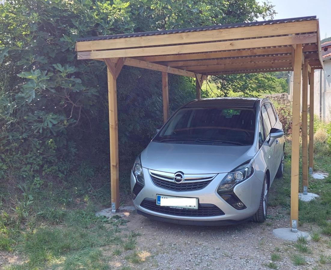 Apartma Rizana Dekani Eksteriør bilde
